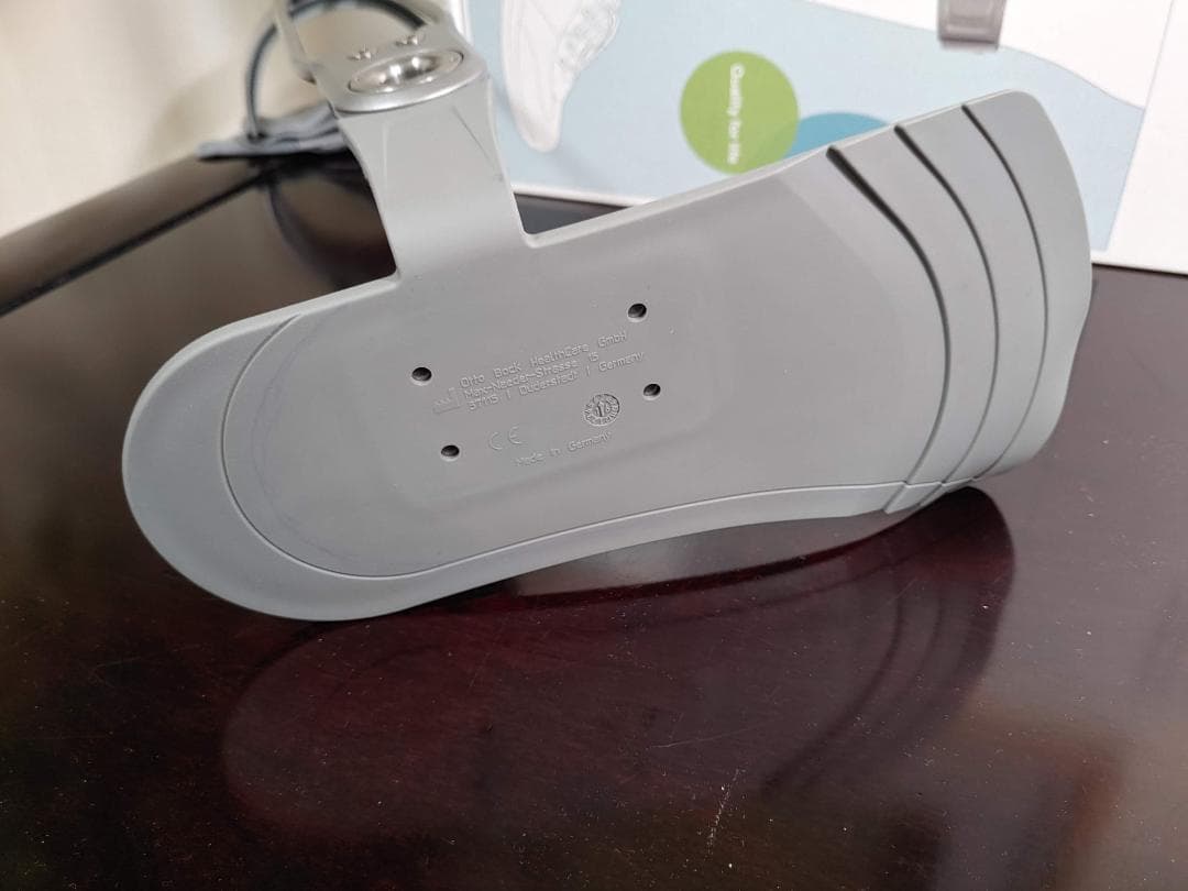 変形性膝関節症 装具 アジリウムフリーステップ ottobock Agilium