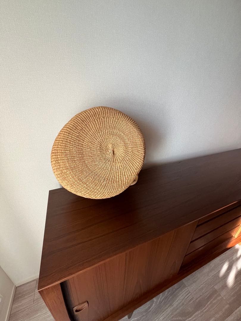 ✴️美品✴️アフリカ 手編み ラフィアかご 大型収納　バスケット　カゴアミドリ購入