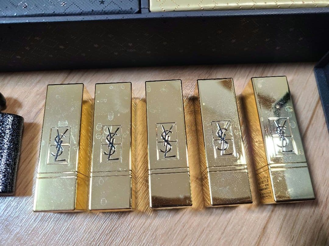 YSL 2022年 アドベントカレンダー クリスマスコフレ