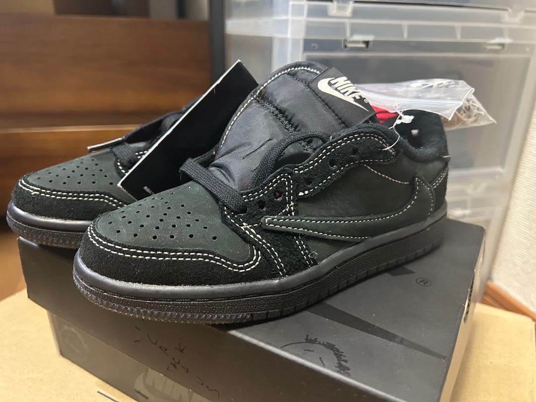 TravisScott×NikeJordan1 BlackPhantom18.5