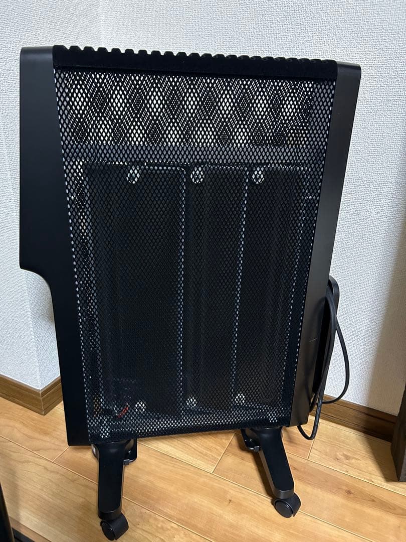 siroca 電気ヒーター 温度表示機能付き　ブラック