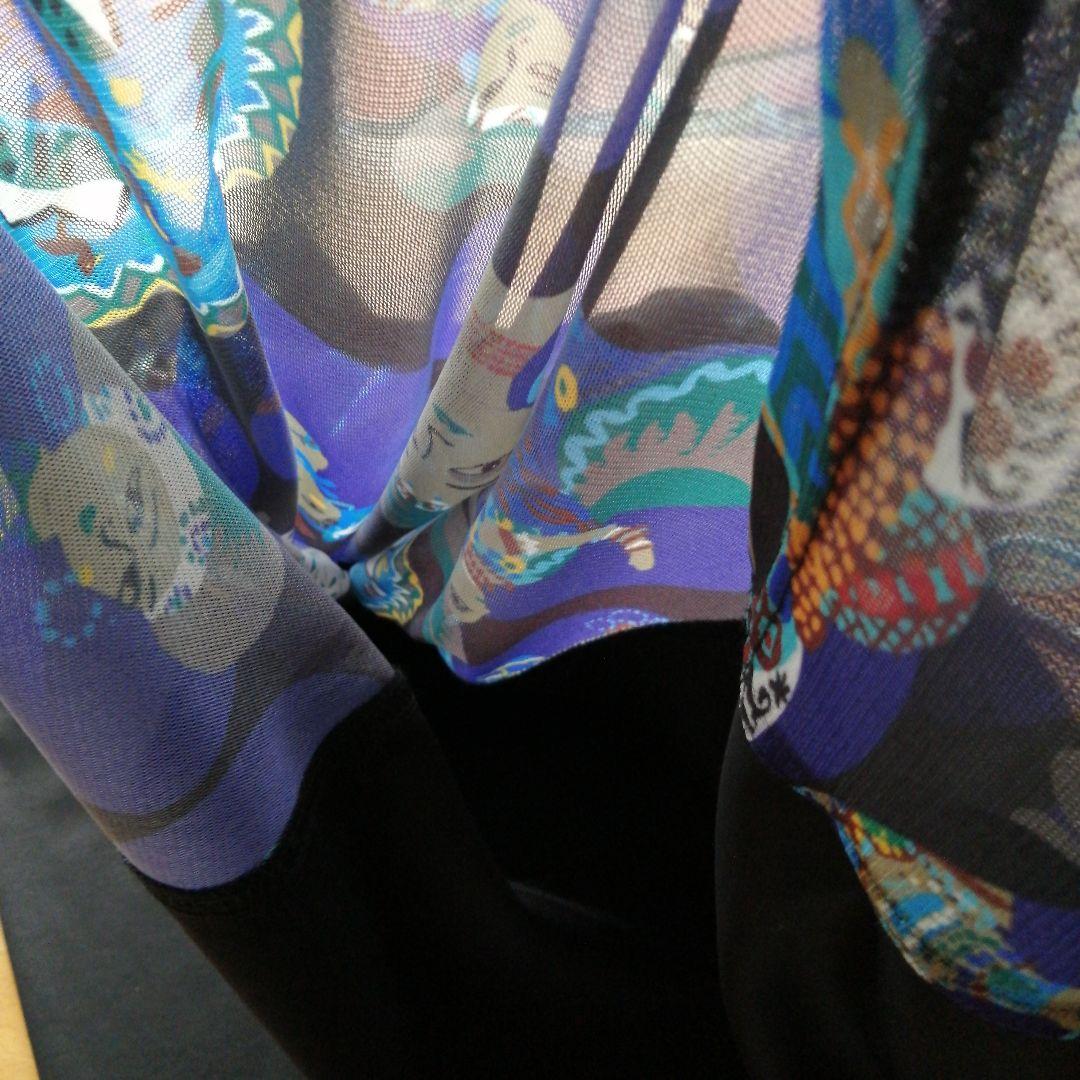 新品　トクコプルミエヴォル　にぎやかズールー族　シンメトリー　チュニック