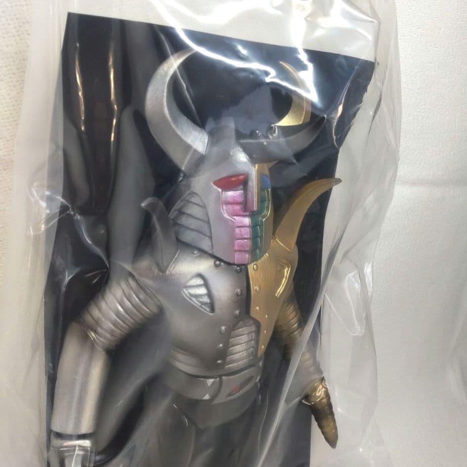 〈新品未開封〉東映レトロソフビコレクション 合体ウデスパー ～イナズマン