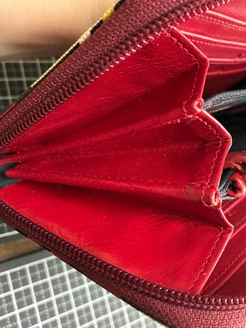 Vivienne Westwood ラウンドジッパー 長財布