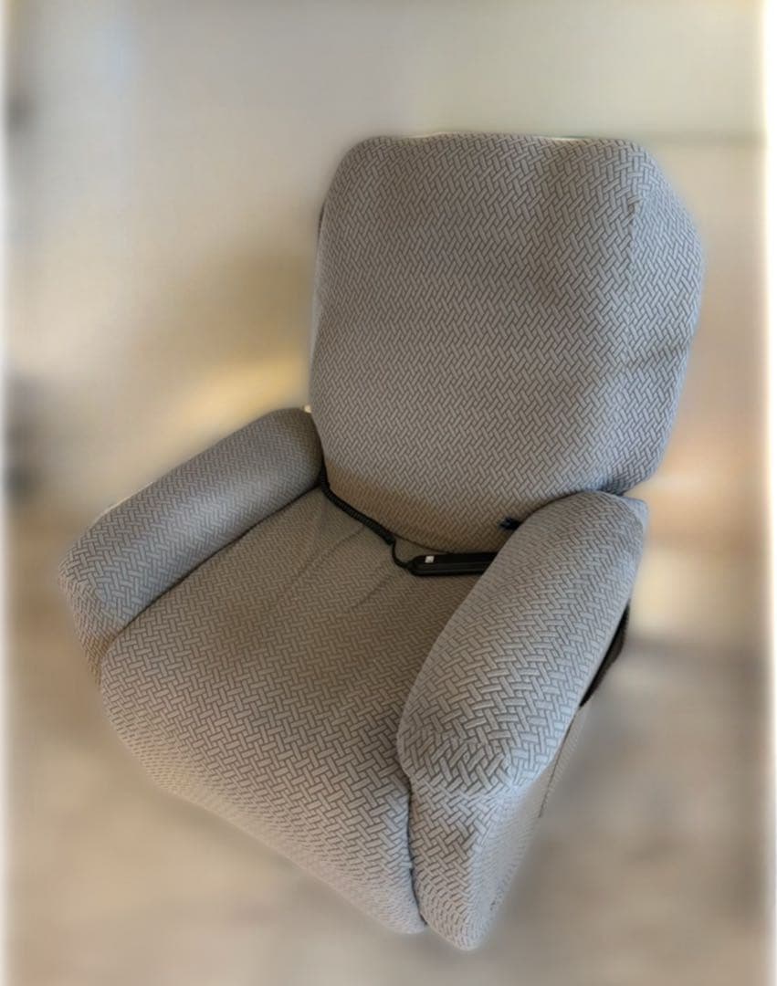 R【現地引渡し2台目購入】チェア SHIFFON Jr-S ブラウン