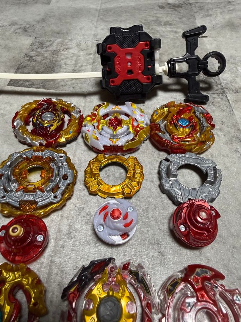 ベイブレードバースト　✨歴代スプリガンセット✨