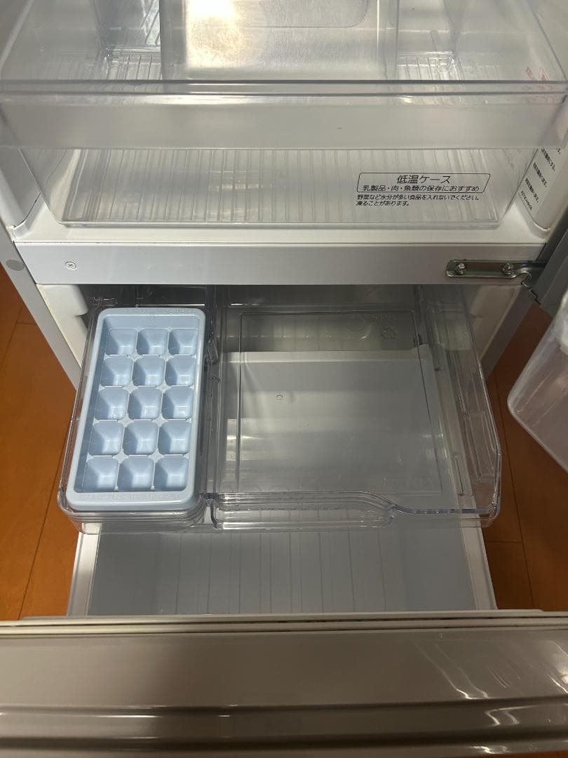 ★専用★「僕にできること」明日に煌け夢に羽ばたけ様　【三菱電機】 冷蔵庫