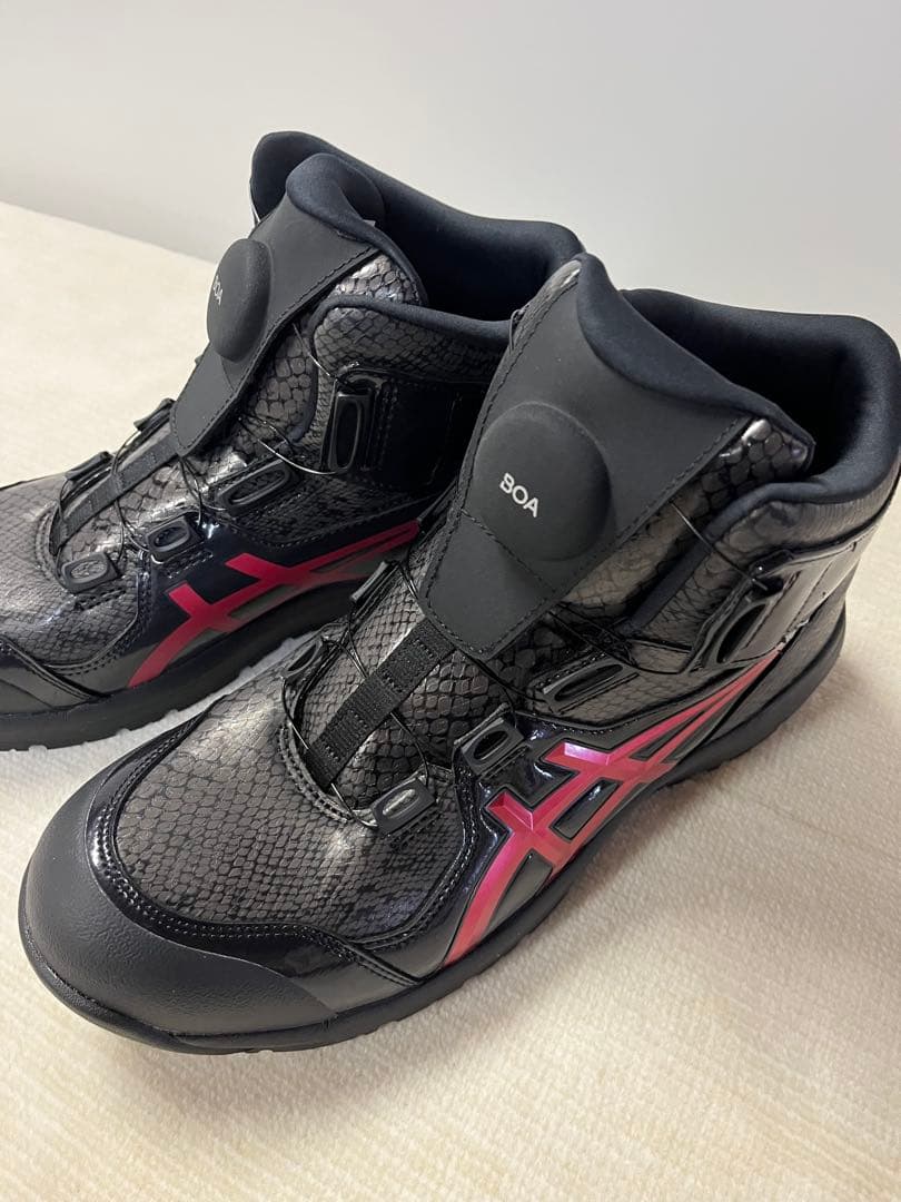 アシックス　限定色　安全靴 ウィンジョブ CP304 ブラックエディション　26