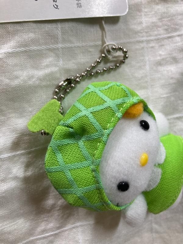 h*K様 【タグ付き・美品】サンリオハローキティ メロン帽子キーホルダー2004