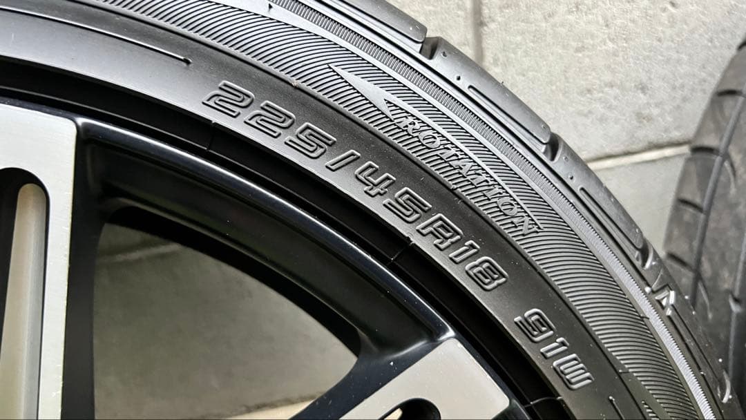 18インチ アルミホイールセット