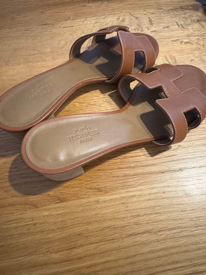 エルメス　オアシス　ブラウンレザーサンダル 中ヒール エルメス袋あり