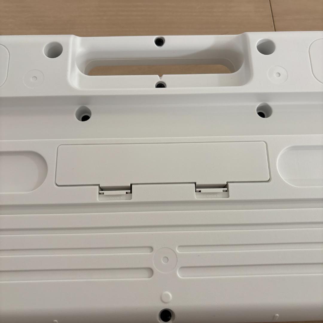 CASIO LK-330 光ナビゲーションキーボード 61鍵盤