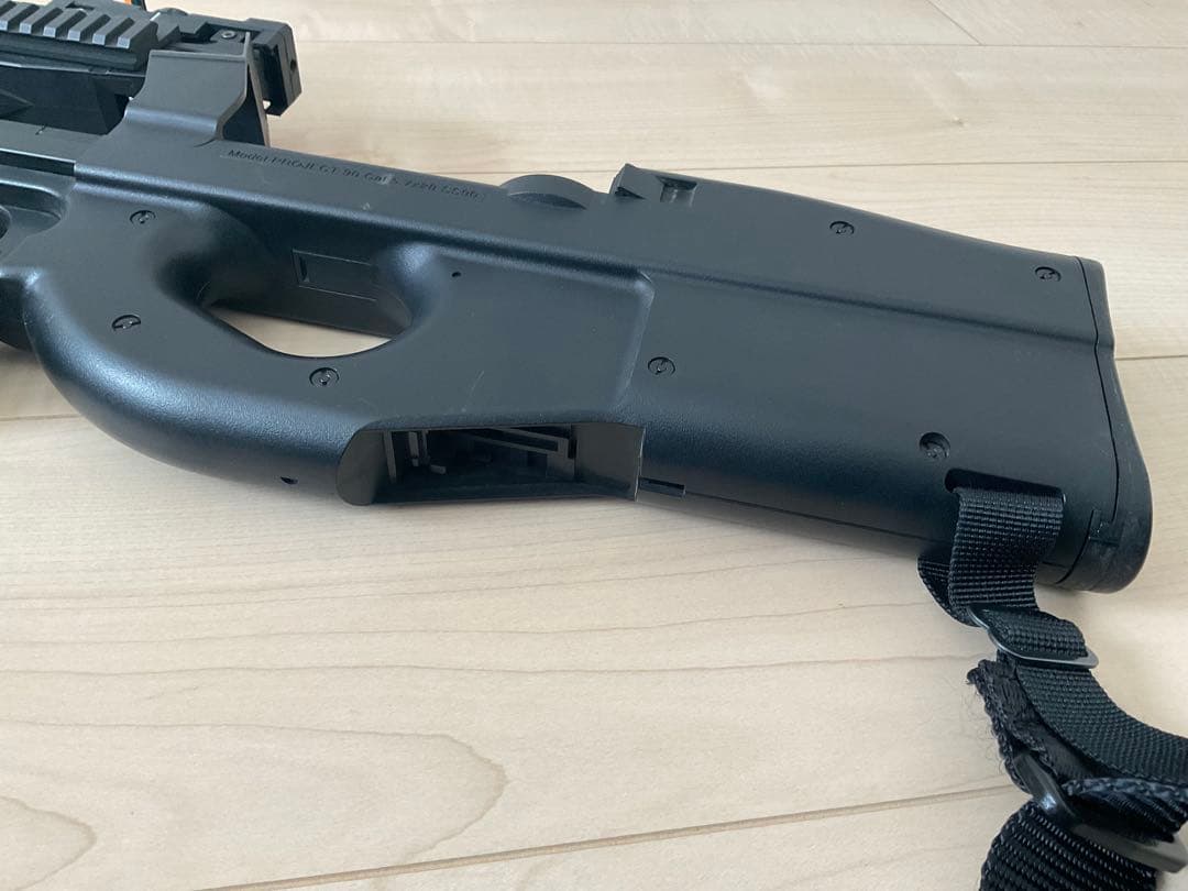 東京マルイ　電動ガン　P-90 スタンダード　現状