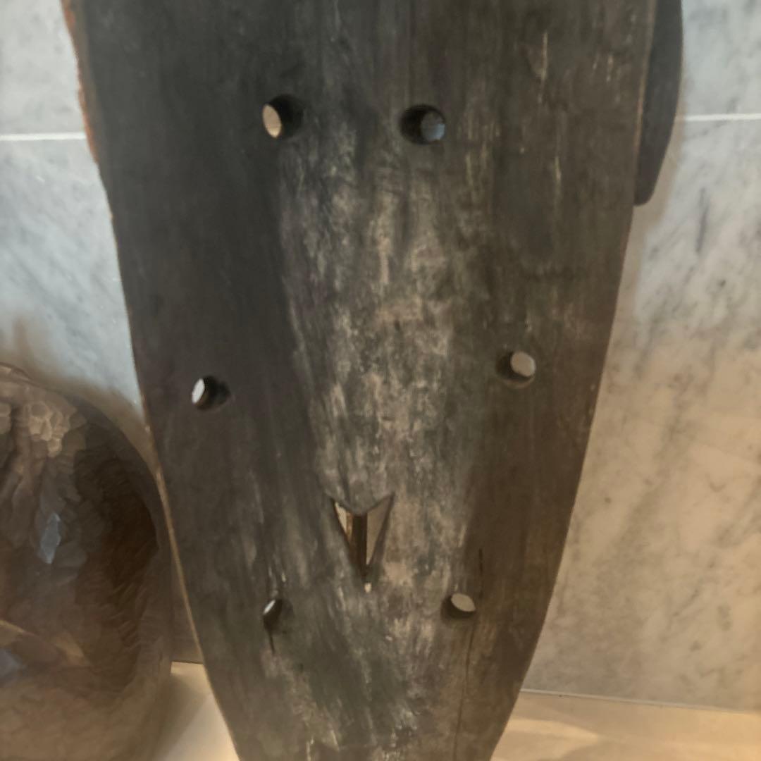 パプアニューギニア アンティーク存在感が半端ない木彫り特大、民藝の仮面アート