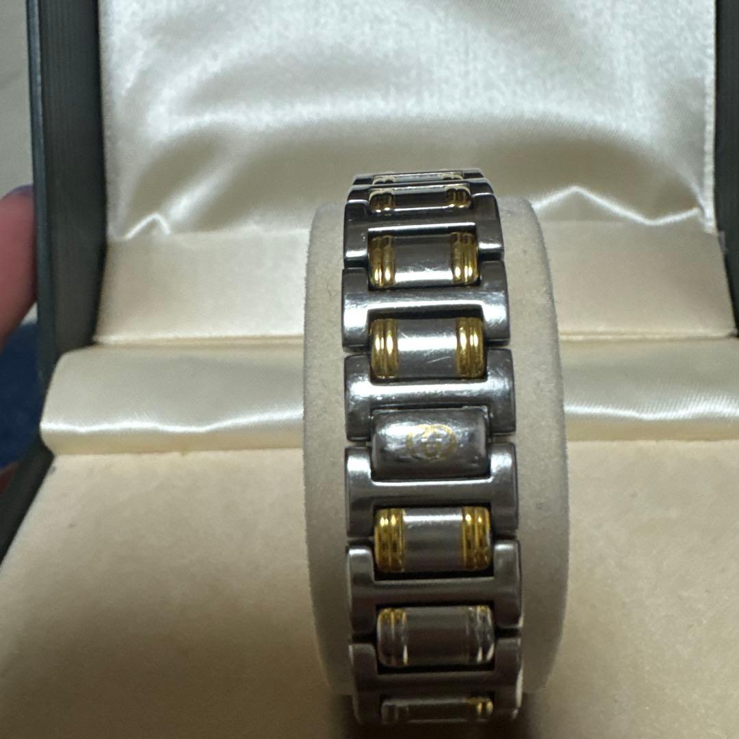 GUCCI腕時計 9000L