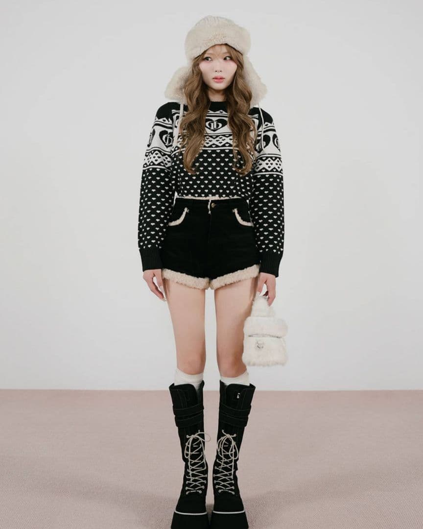 新品未使用 ダーリッチ ポイントボアコーデュロイショートパンツ 【M】