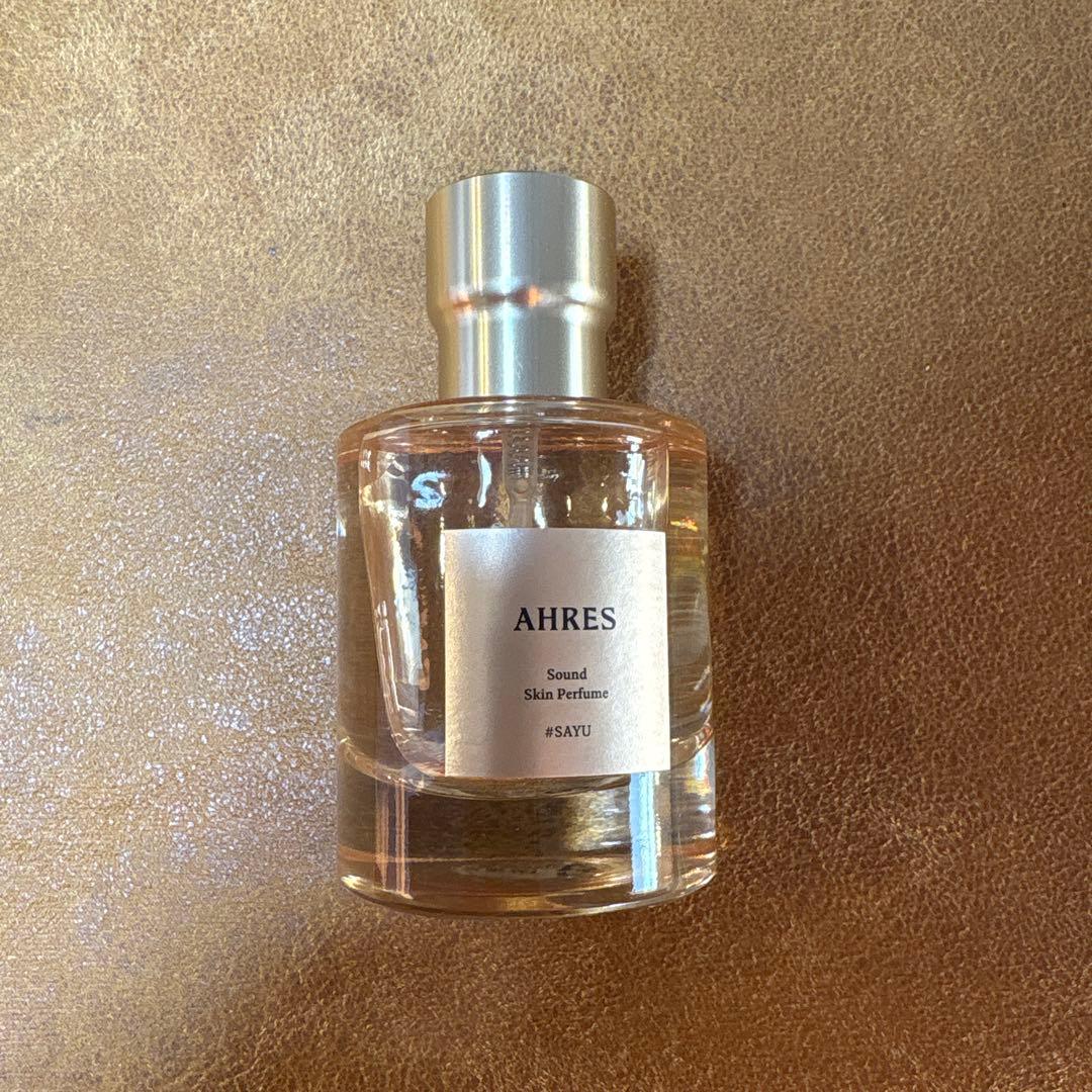 AHRES 香水　SAYU