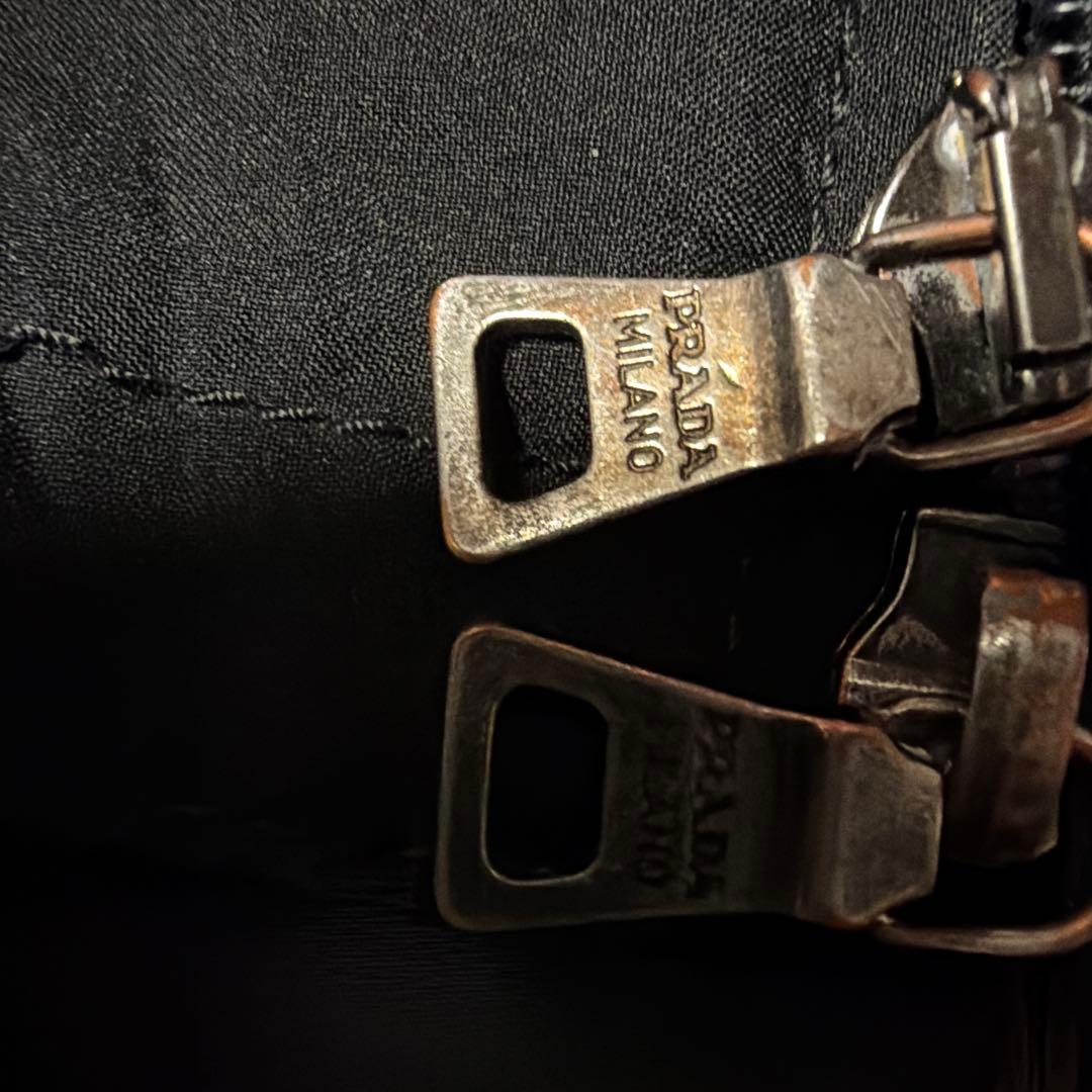 PRADA ブラック ナイロンジャケット