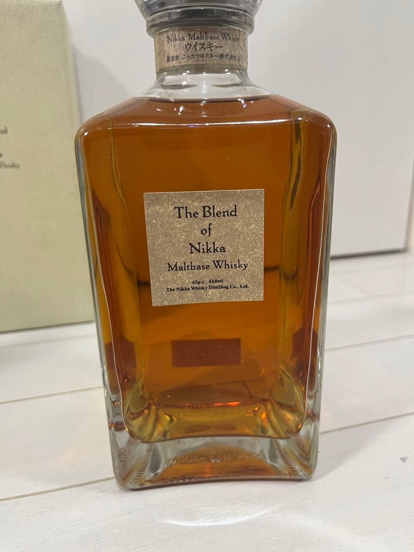 Nikka The Blend of Nikka & ローヤル　サルートのセット