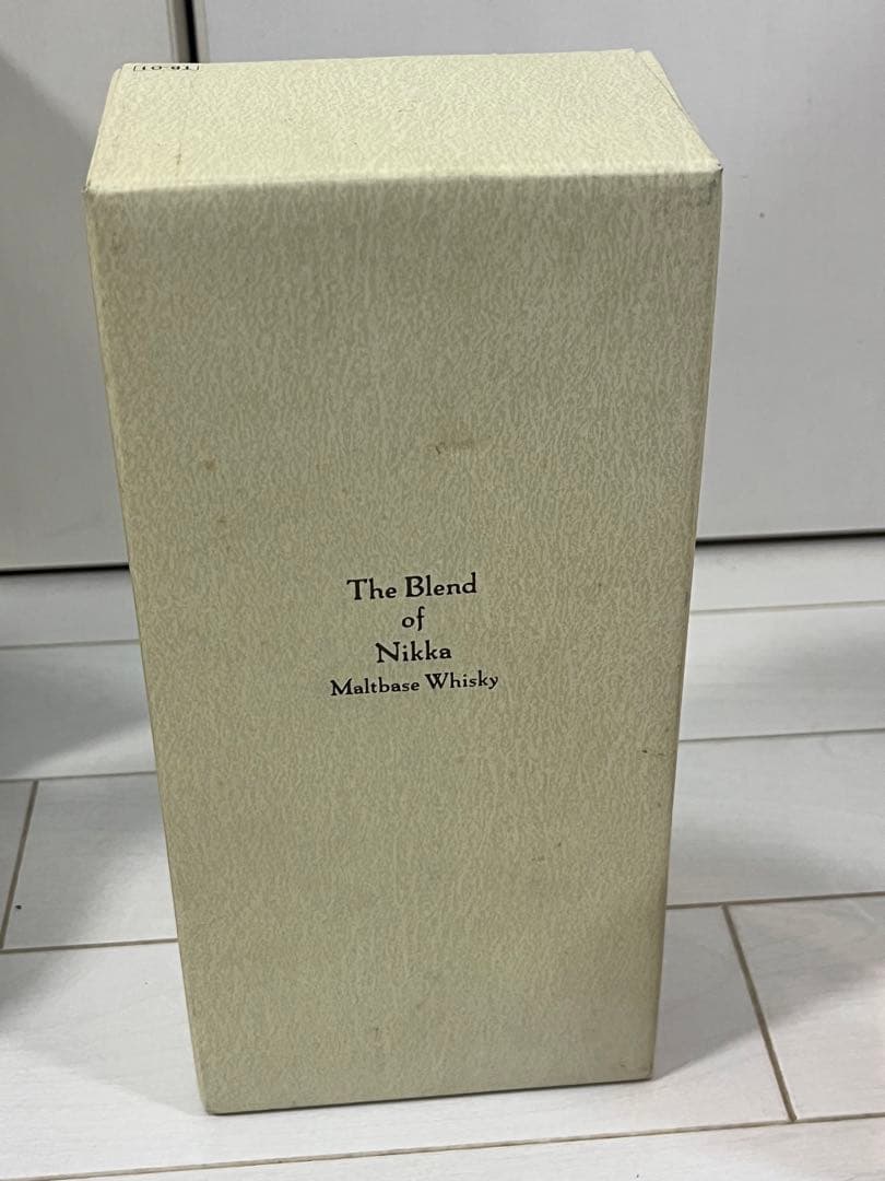 Nikka The Blend of Nikka & ローヤル　サルートのセット