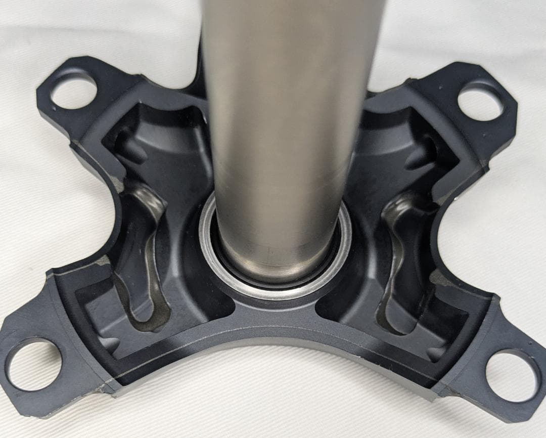 シマノ ULTEGRAクランクセット(170mm、50-34T) FC-6800