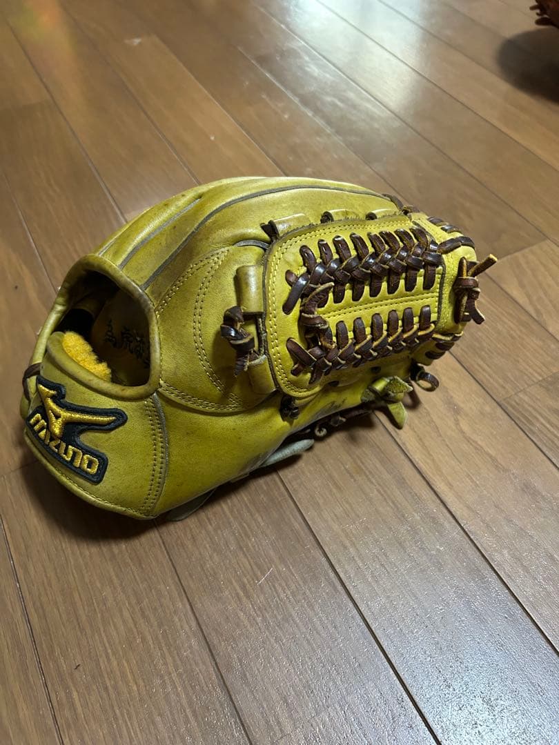 Mizuno 硬式用グローブ イエロー