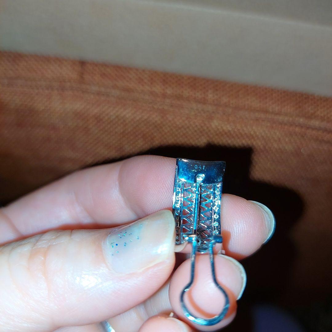 お値下げ依頼品足立宝石店k18wgダイヤブローチ0.84&イヤリング0.41