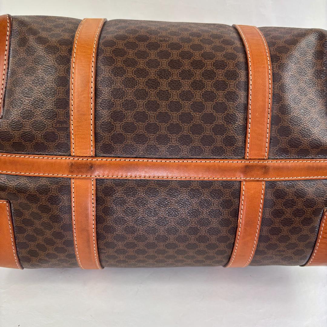 ブラウン レザーボストンバッグ ドットパターン