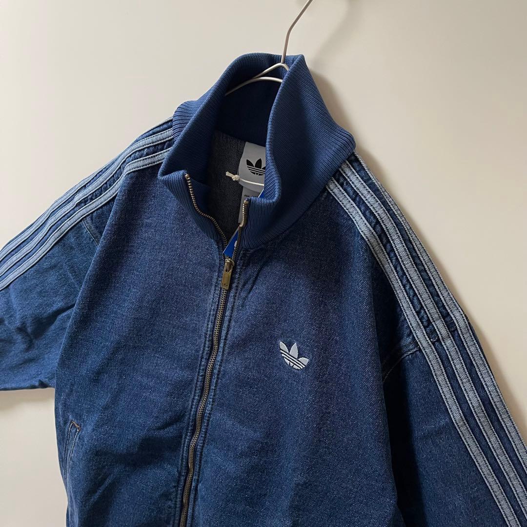 新品2XL】アディダス　デニムジャケットファイヤーバードトラック インディゴブル