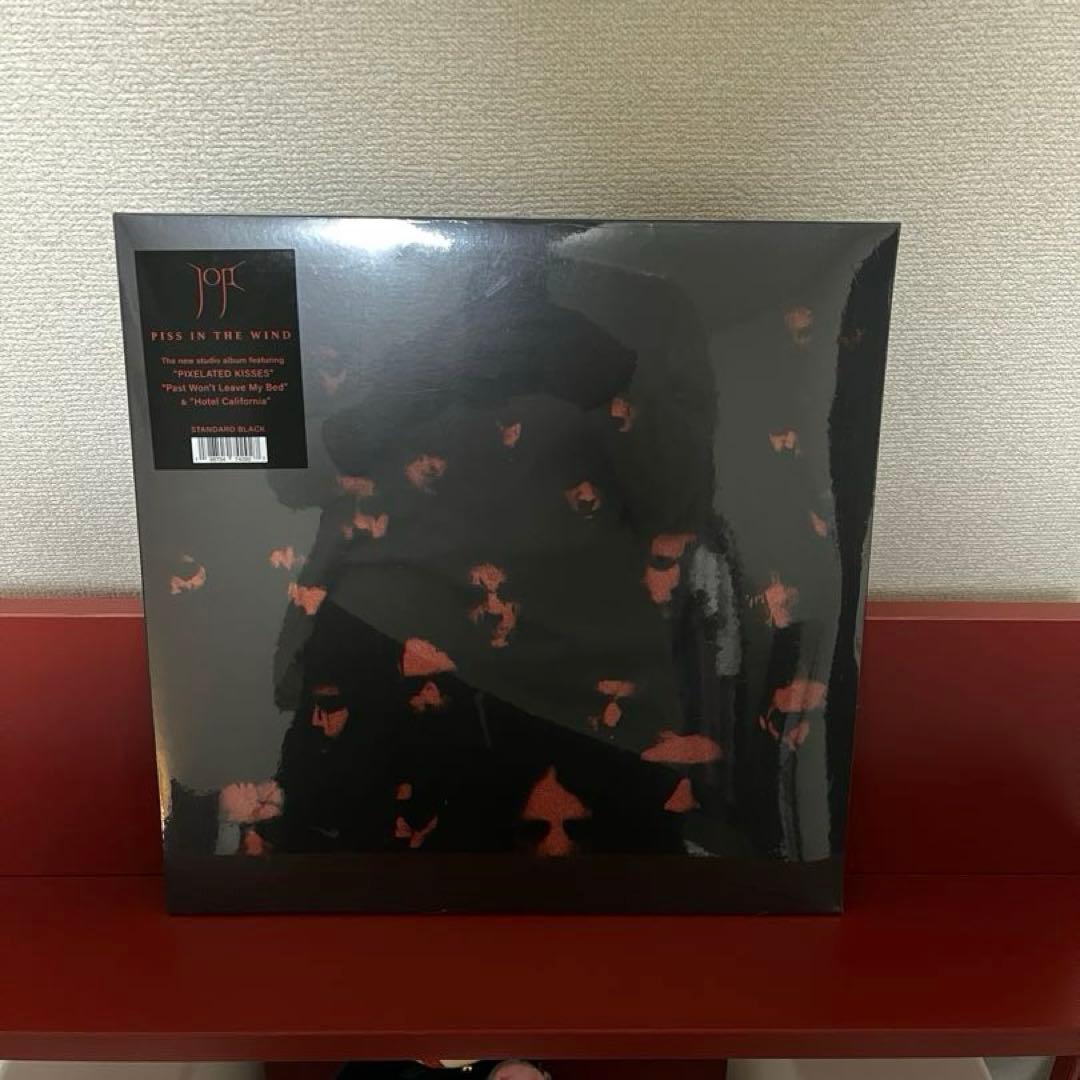 Joji「Piss In The Wind」LP シルエットカバー盤 新品未開封