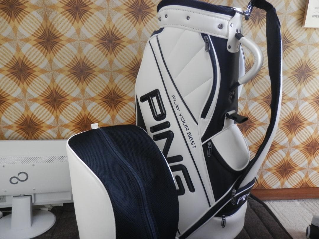 PING キャディバッグ ホワイト/ブラック9.0型