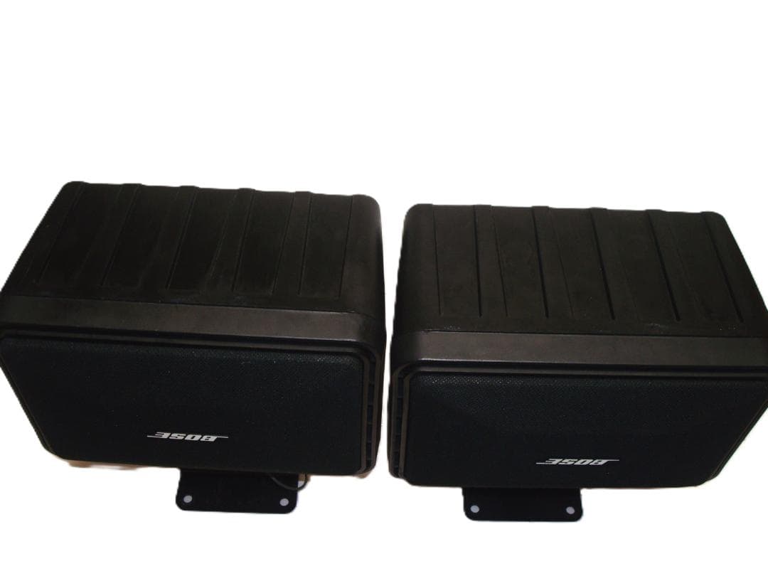 BOSE　101MM　天吊り用 ブラケット付