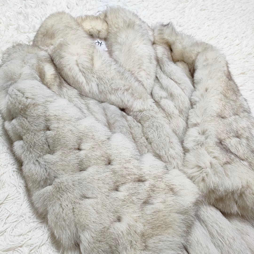 palody　毛皮コート　フォックスファー　本毛皮　ホワイト系　ボリューム