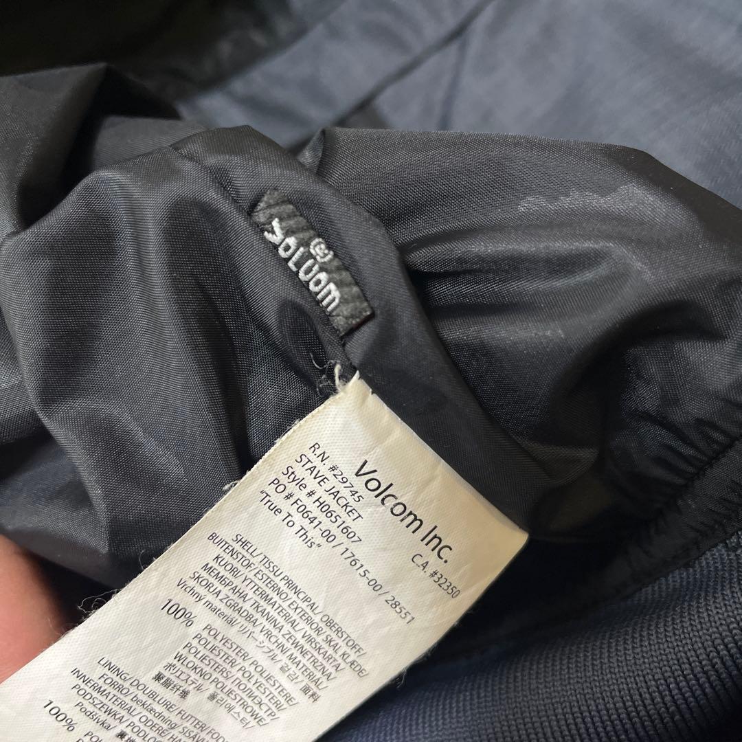 【美品】volcom フード付スキースノボジャケット　レディース