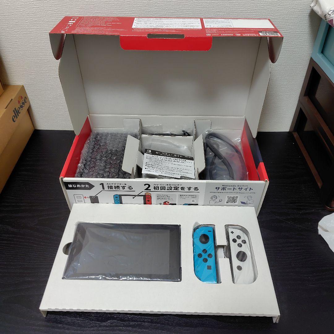 Nintendo Switch 青/白 本体 + 付属品