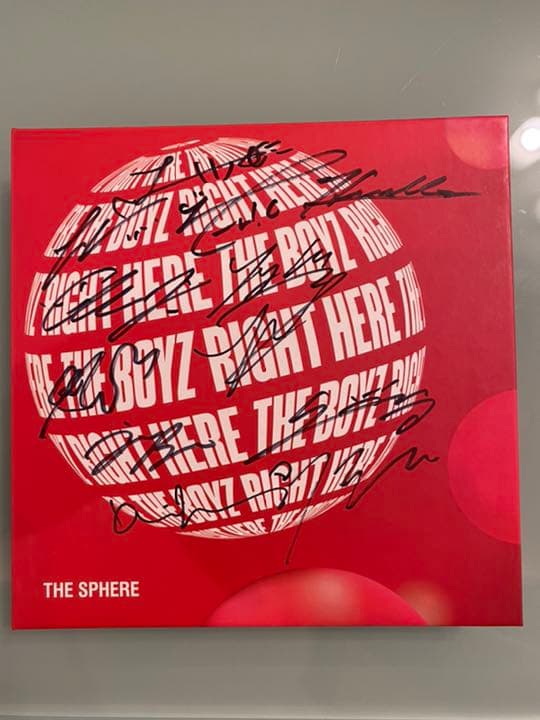 The Boyz Right Here サイン入り　2冊セット