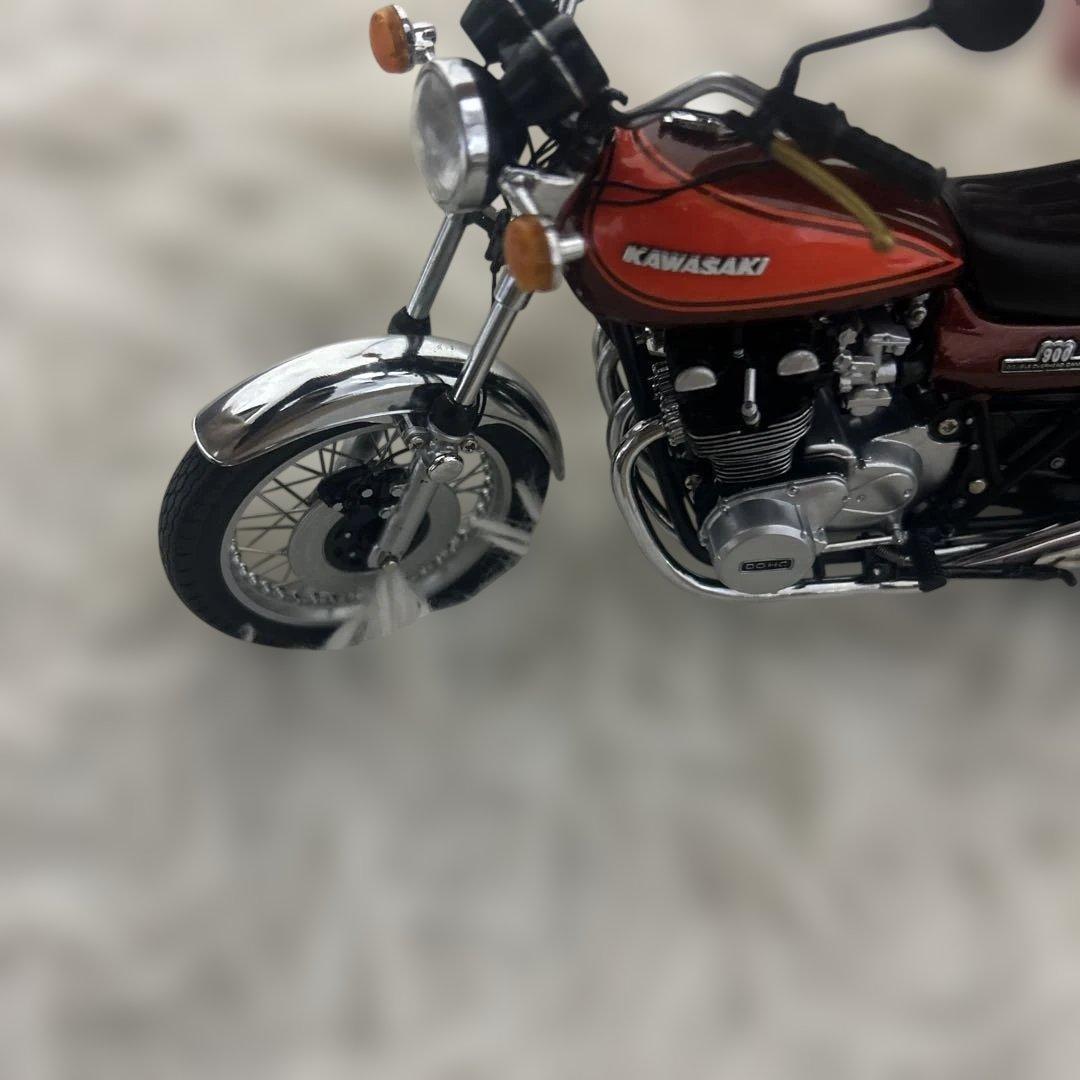 オートバイ・バイク MINICHAMPS Kawasaki Z1 900 1972 1:12