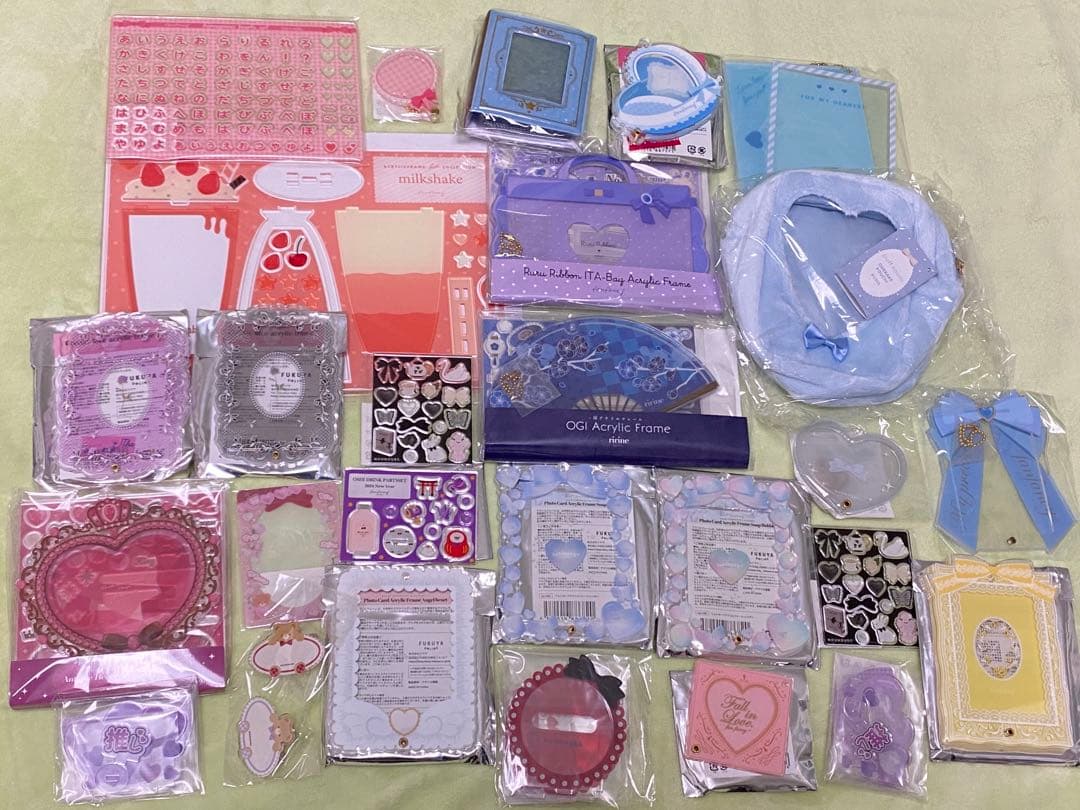 フクヤ　　FUKUYA アクリルフレームセット売り