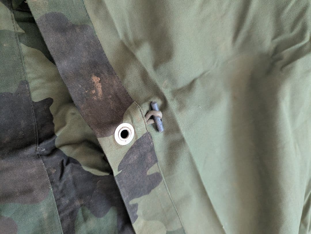 ユーゴスラビア軍M89 M93 軍幕 ミリタリーテント ポンチョ ツェルトバーン