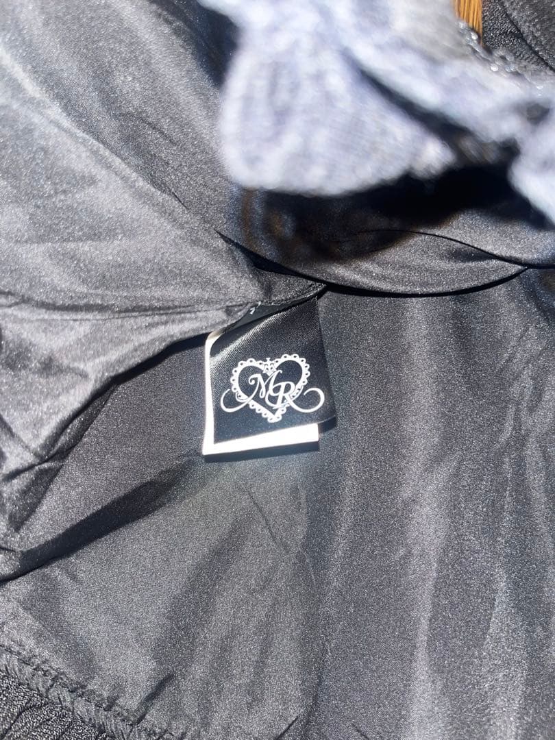 MRcorsetフリルフード付き黒ケープ