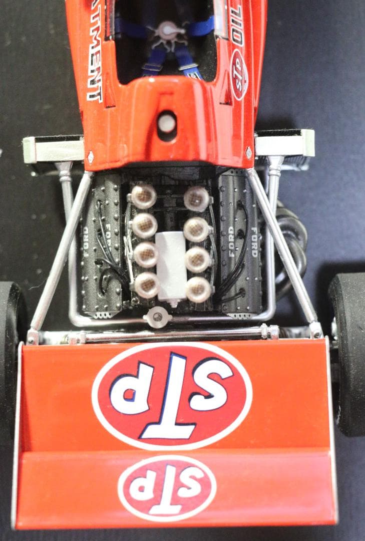 超希少　SPARK 　マーチ７１１　１９７１モナコ　Ｒ・ピーターソン 1/18