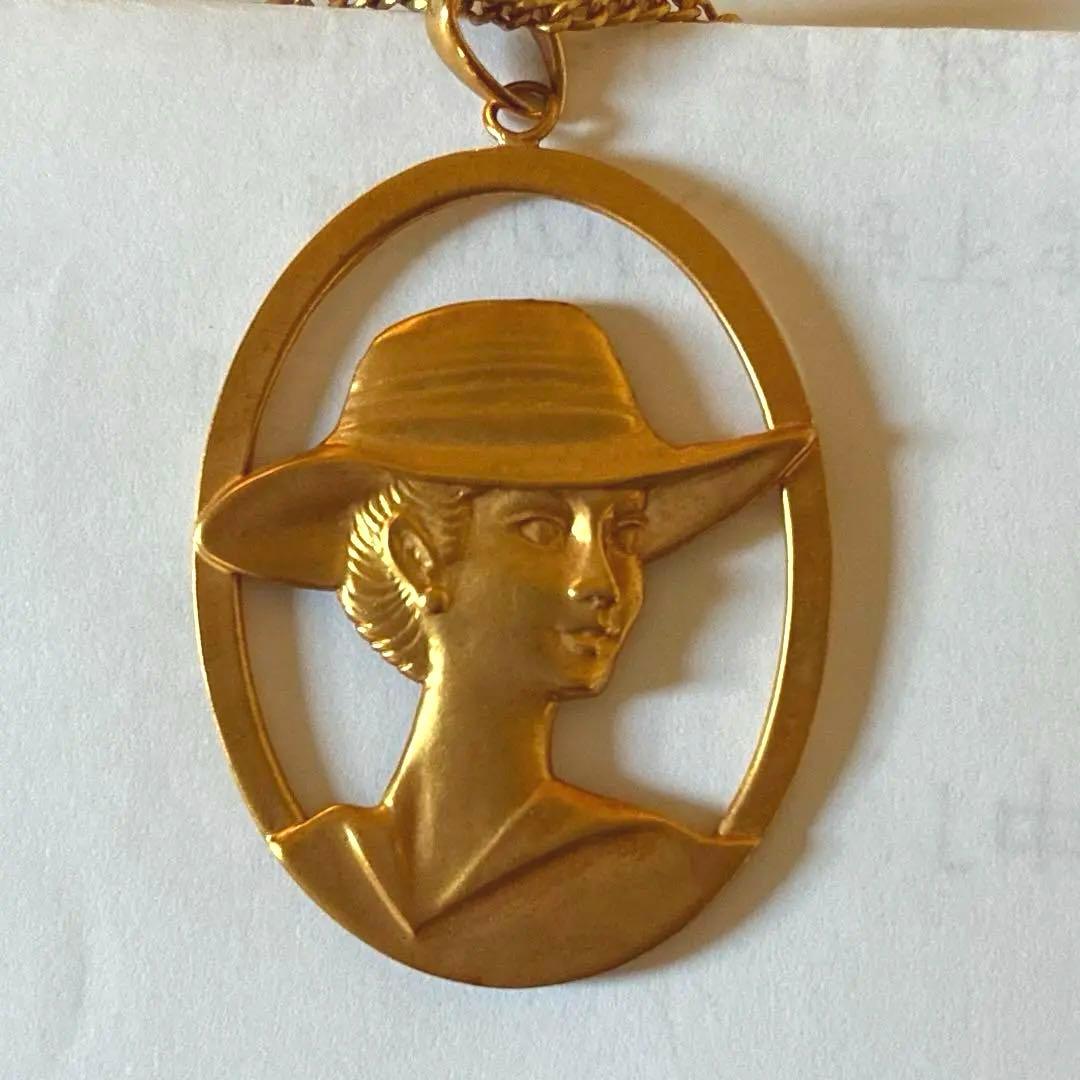 ペンダントトップ18金　6.4g