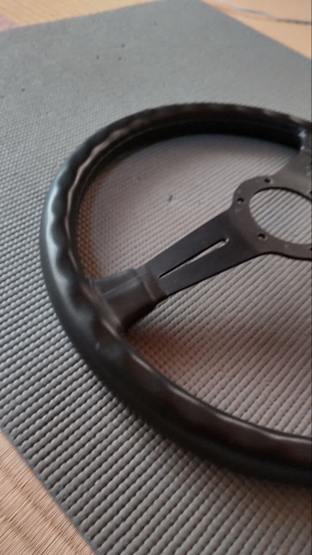 ナルディステアリング　36Φ