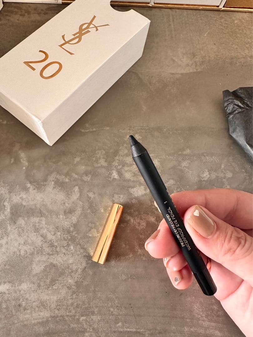 【話題】YSLアドベントカレンダー クリスマスコフレ