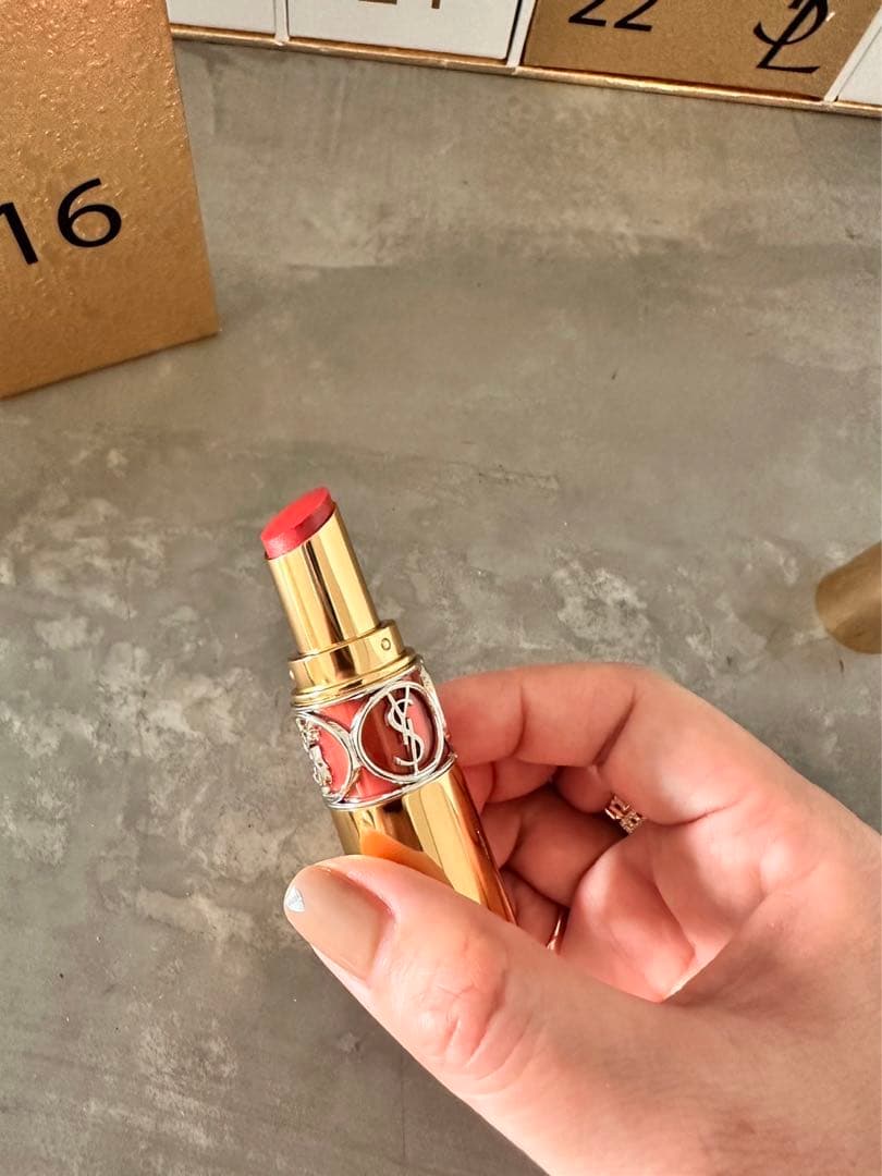 【話題】YSLアドベントカレンダー クリスマスコフレ