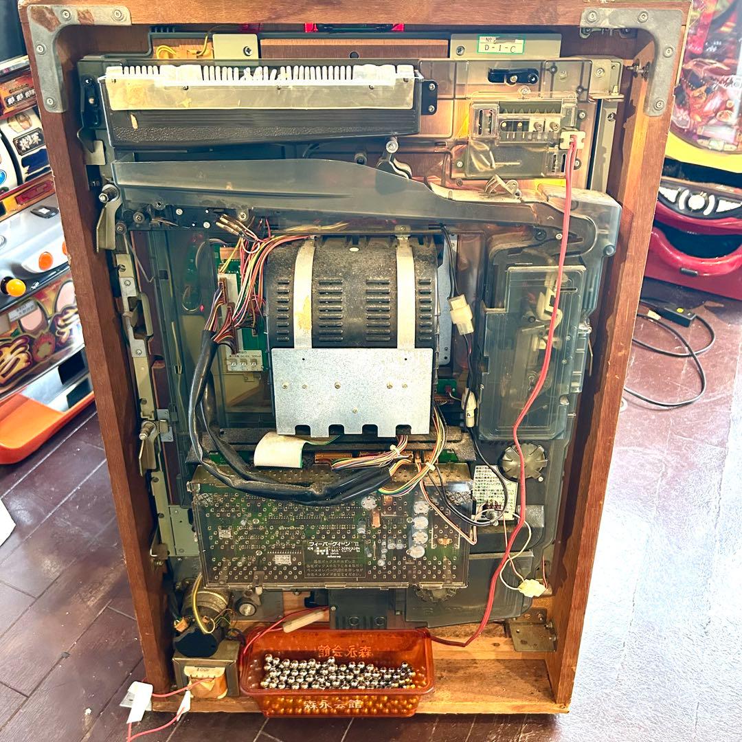 パチンコ実機 「フィーバークイーン2 」動作確認済 現状品