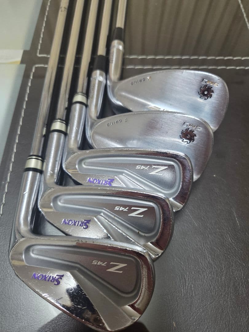 スリクソン　Z745　DG　S200　アイアンセット 4-9 P 52 58