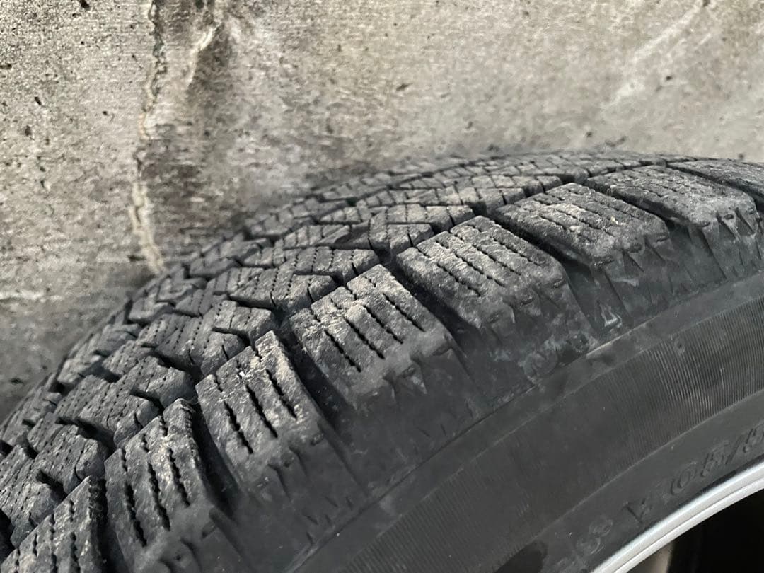 205/50R17 BRIDGESTONE VRX2 スタッドレスタイヤ　4本