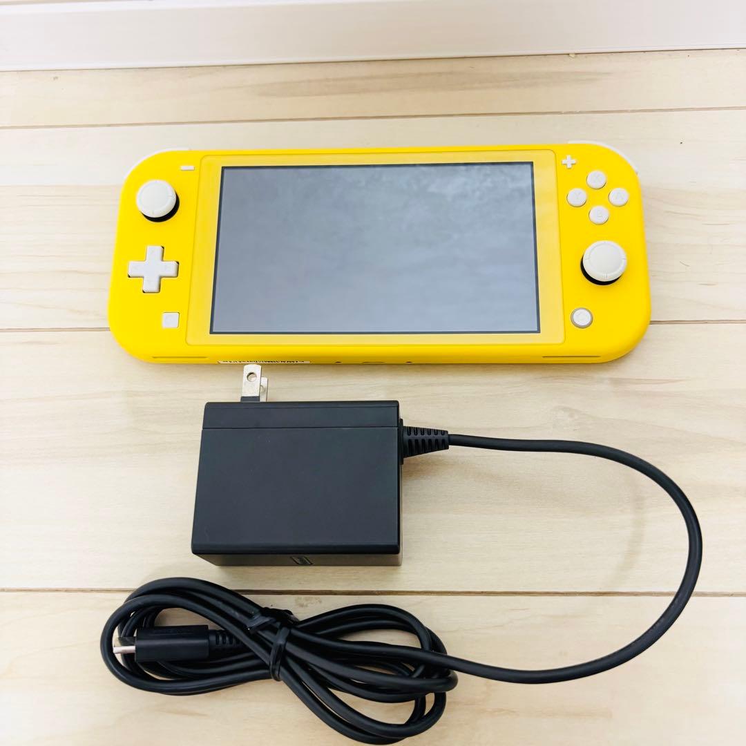 Nintendo Switch ニンテンドースイッチライト　本体　イエロー