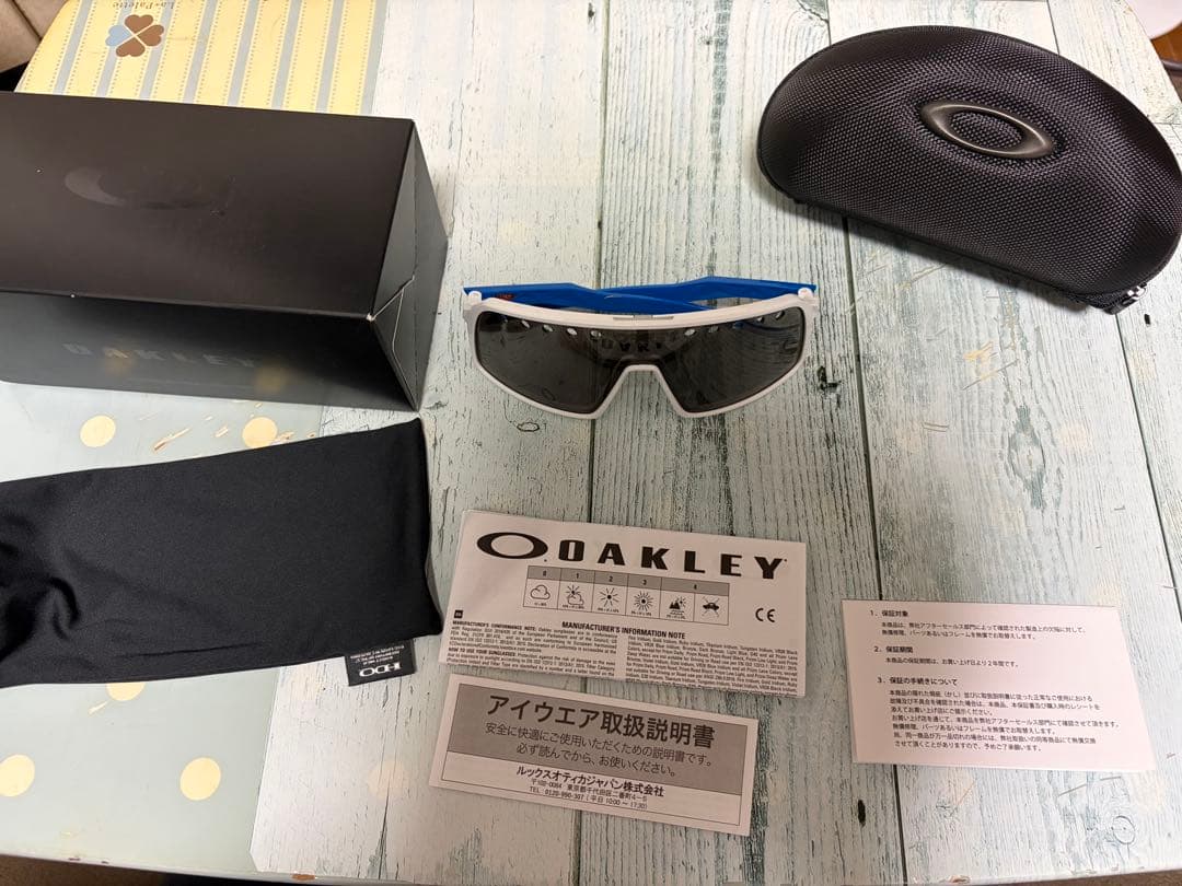 OAKLEY SUTRO スートロ